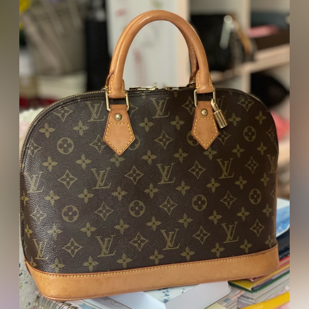 Louis Vuitton Alma